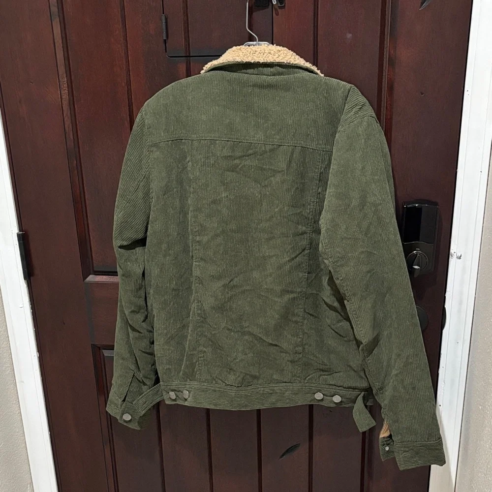 Aeropostale Green Corduroy Jacket with Tan Lining M - Picture 4 of 4